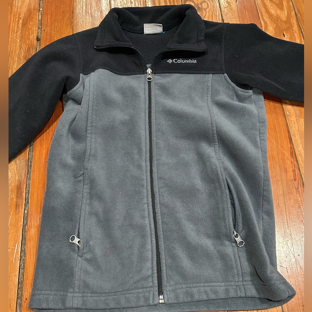 Columbia jacket.Youth gray and black zip up